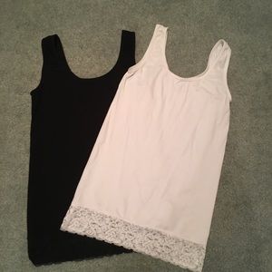 Set of 2 Size XS Tank Tops